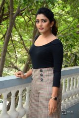Eesha Rebba New Photos